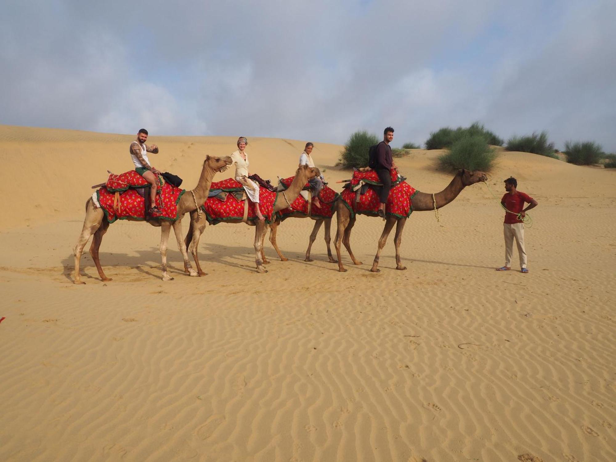Hostel Desert Home Stay Джайсалмер Екстер'єр фото