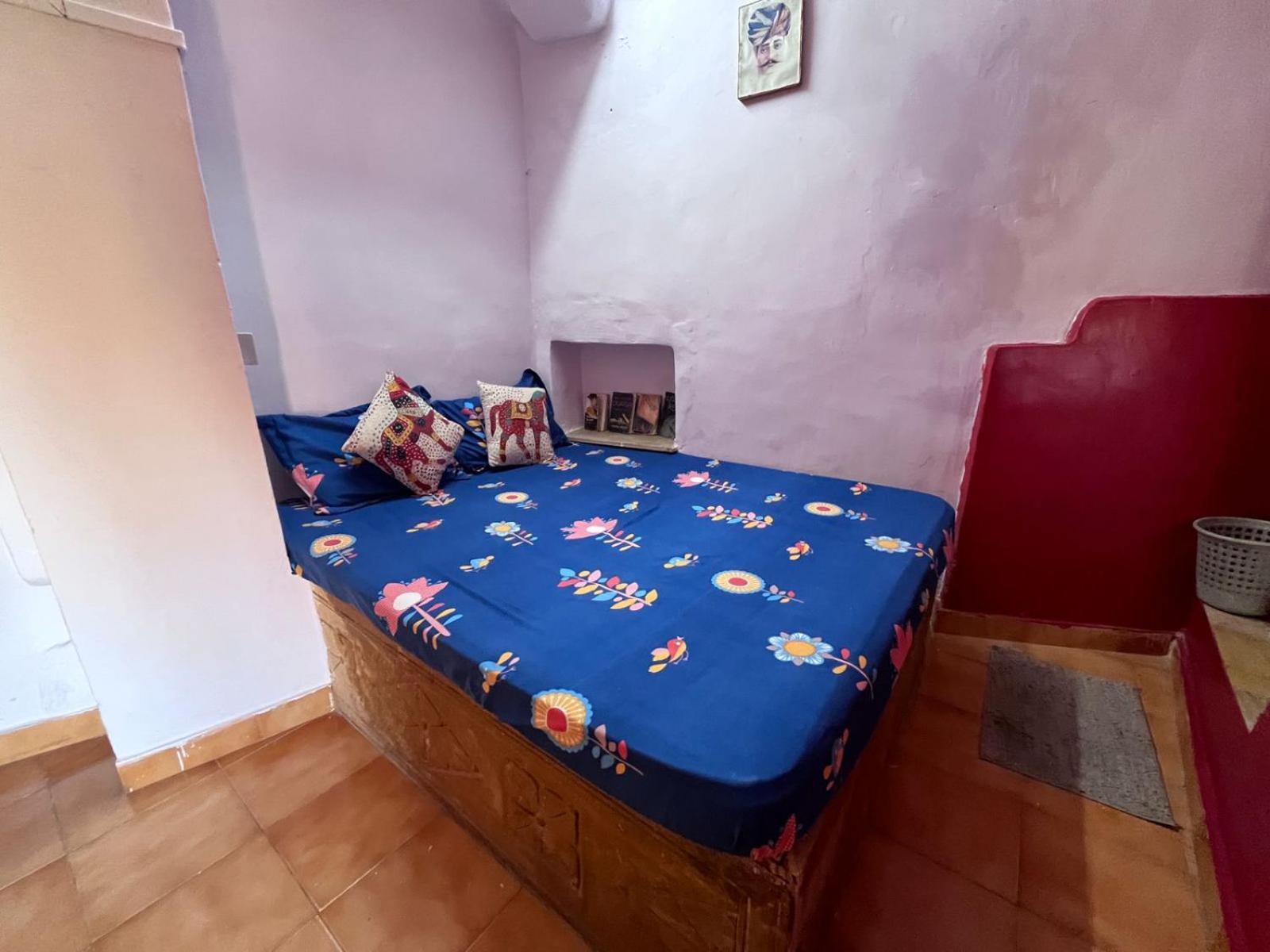 Hostel Desert Home Stay Джайсалмер Номер фото